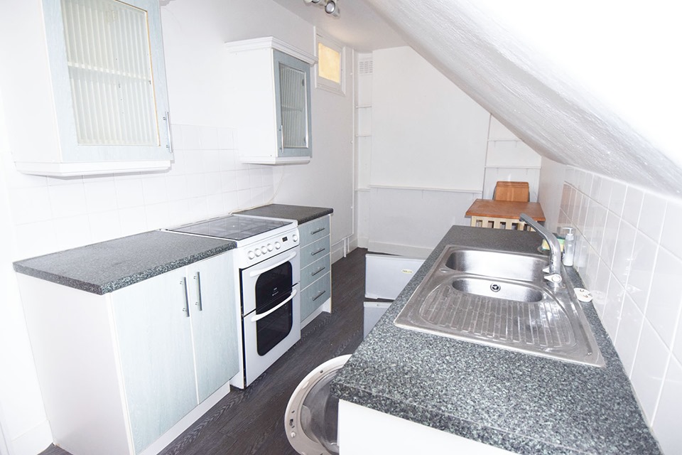 One Bedroom Flat Rent Ealing Common Station London UK