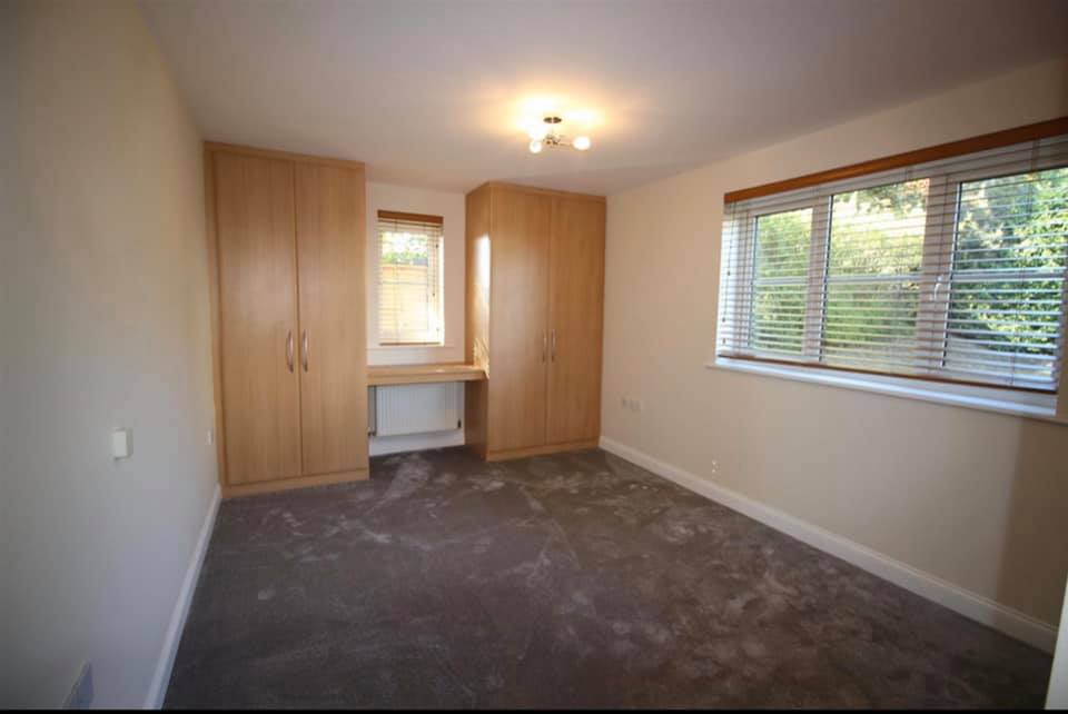 2 Bedroom Flat For Rent In Limeleaf Court, Hale Lane, Edgware • 3WEBS.CO