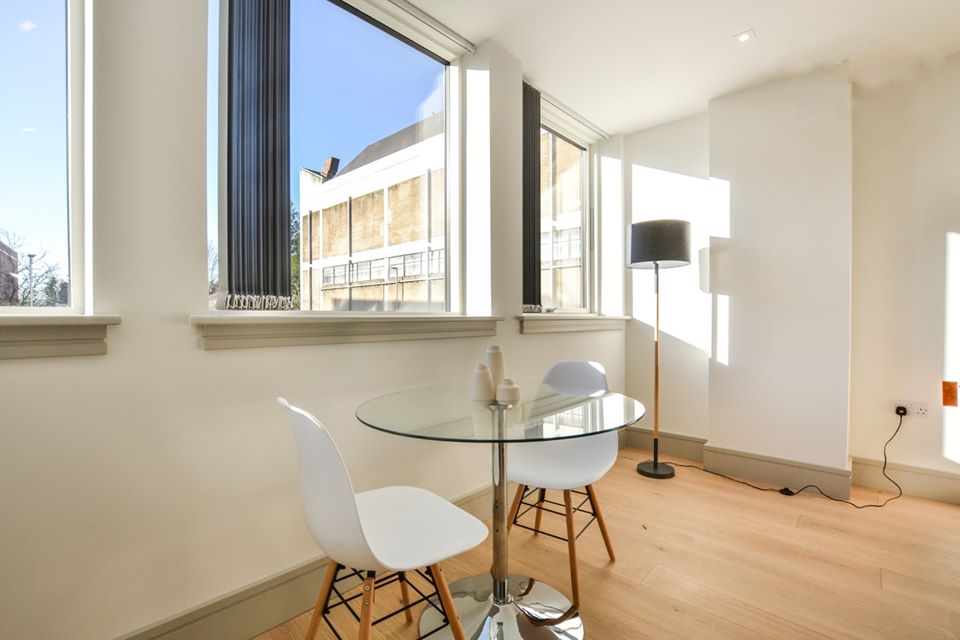Modern & Fully Integrated Studio Apartments to Rent Edgware Station • 3WEBS.CO