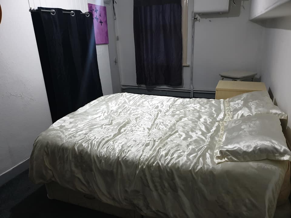 Three Double Bedrooms for Rent Wakefield Town Center • 3WEBS.CO