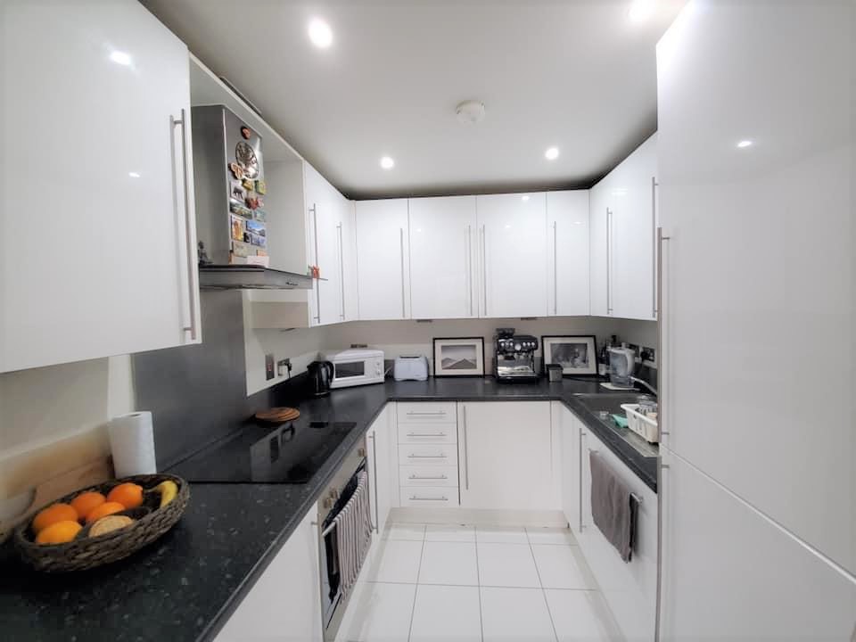 Beautiful 1 Bedroom Flat to Rent Canning Town Zone 2 • 3WEBS.CO