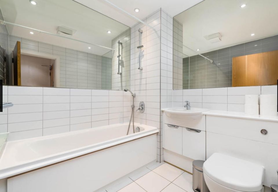 Beautiful 1 Bedroom Flat to Rent Canning Town Zone 2 • 3WEBS.CO