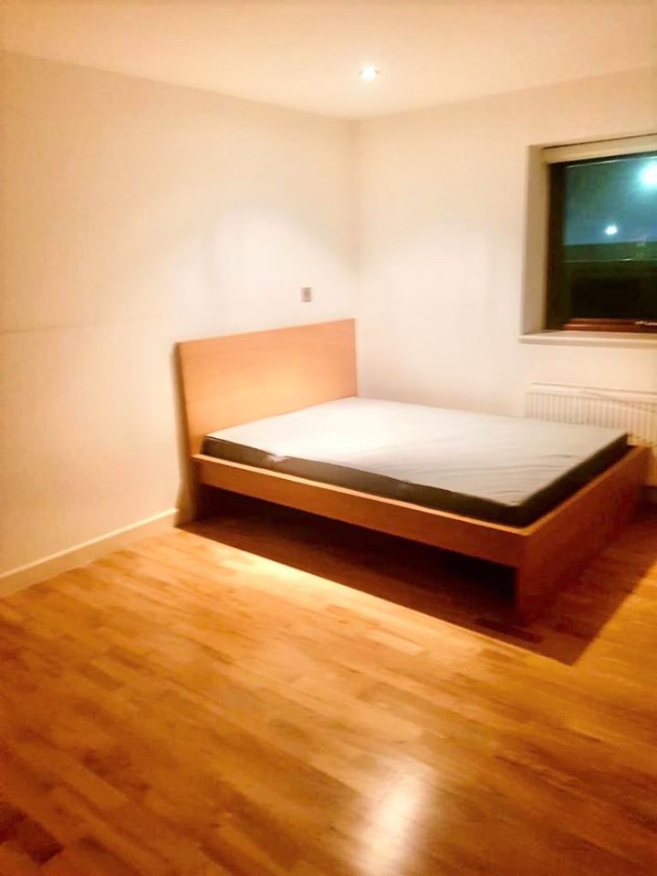 Nice 1 Bedroom Flat to Rent Canning Town London • 3WEBS.CO