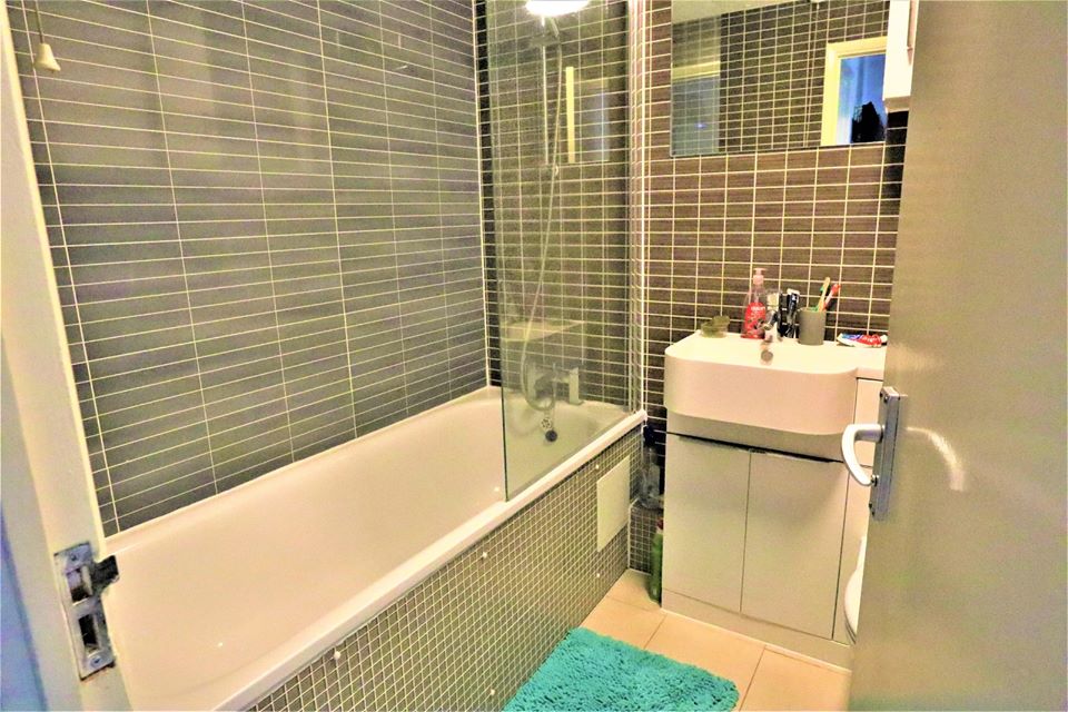 1 Bedroom Flat Fully Furnished to Rent Dagenham London